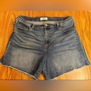 Size 14 Denzien By Levi’s Women’s Shorts